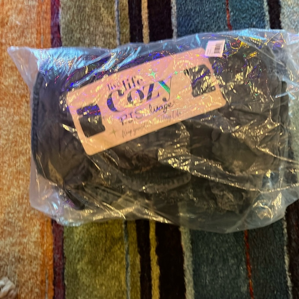 P.J. Salvage COZY blanket, charcoal